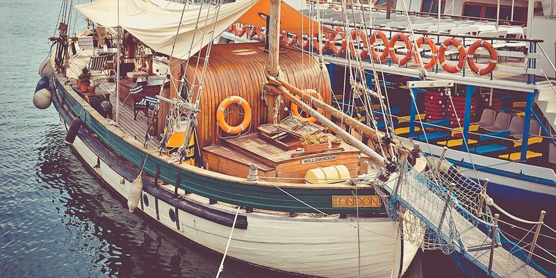 JGACD64：当温馨治愈遇见数字化解决方案，重塑现代生活体验